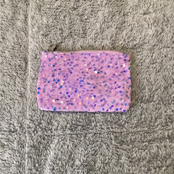 NWOT Ipsy Purple Fuzzy Sequined Makeup Bag - Picture 2 of 5